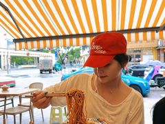 -梅溪·小伙子干挑面(安吉总店)