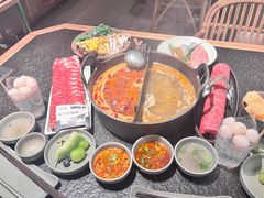 -三出山火锅(南京万象天地店)