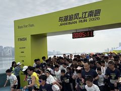 -龙湖杭州滨江天街