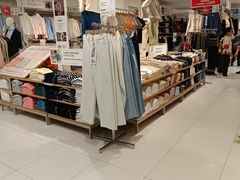 -优衣库(北京万柳华联购物中心店)