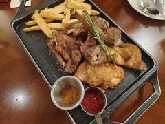 -灵意咖啡·西班牙美食(汕头金平万达广场店)