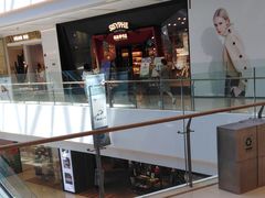 -西西弗书店&矢量咖啡(凯德晶萃广场店)