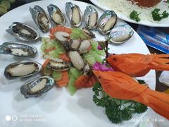 -地方名吃海鲜大馅蒸饺(北戴河店)