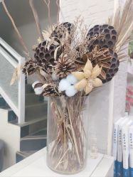 -灰姑娘美甲美睫馆