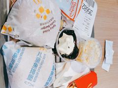 -麦当劳(百荣世贸商城店)