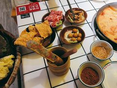 -巴隆门重庆老火锅(太湖路店)