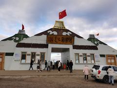 -186彩带河