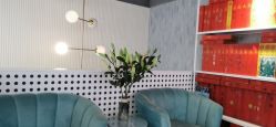 -PE SALON