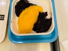 -满记甜品(优客百盛店)
