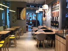 -乐凯撒披萨(汇港购物中心店)