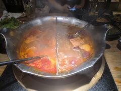 珍鲜菌菇鸳鸯锅-湊湊火锅·茶憩(上海合生汇店)