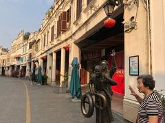 -海口骑楼小吃街