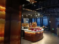 -锦厨国际自助餐厅 · 云端景观 (昆明索菲特大酒店)