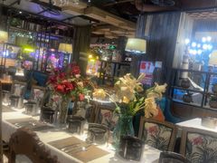 -领鲜活海鲜榴莲自助火锅(东门店)