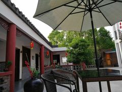 -龙湖东院农庄(乡间小路店)