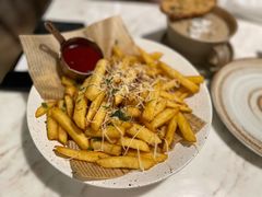 黑松露芝士薯条-G+KITCHEN(龙湖狮山天街店)