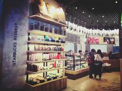 -星巴克臻选(湖滨道店)