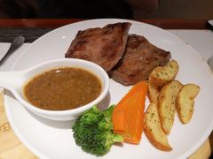 -斗牛士牛排餐厅(嘉里汇店)