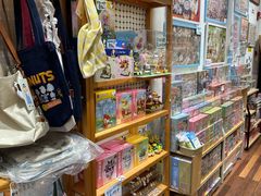 -猫的天空之城概念书店(杭州南宋御街店)