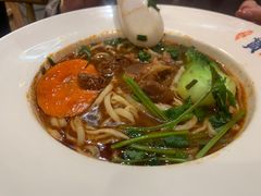 -贯一台湾牛肉面(八一七中路店)