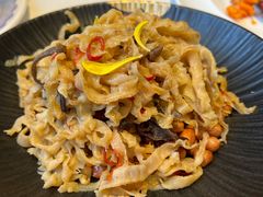 -万龙洲海鲜(大兴绿地缤纷城店)