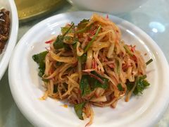 香菜萝卜丝-蒲氏烤鸭(百寿路店)