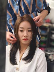 -V7 HAIR SALON
