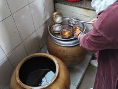 -正宗杨记普洱酸醋米线(总店)