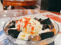 红豆冰淇凌烧仙草-捷信牛奶甜品世家(五道口店)