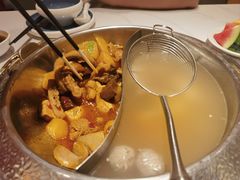 -左庭右院鲜牛肉火锅(七宝领展广场店)