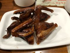 招牌脆皮乳鸽-香港仔茶餐厅(凤阳店)