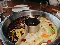 -佬土鹅肠火锅(解放路店)