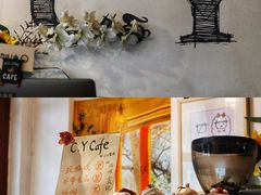-C.Y Cafe