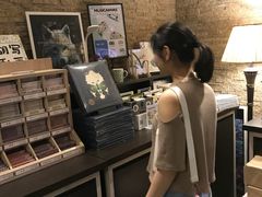 -钟书阁(松江泰晤士小镇店)