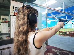 -都市枪神实弹射击俱乐部