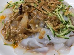 -屯老二农家铁锅炖·行业领军者(梅江店)