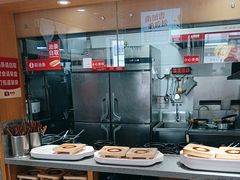-南城香·饭香串香馄饨香(赵公口店)