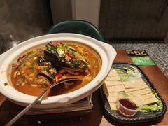 -鱼头泡饭·湖北菜·非物质文化遗产(岳家嘴总店)