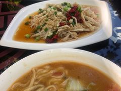 -何记面馆(龙泉山店)