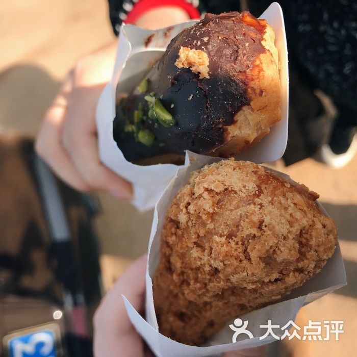 哈斗(武汉国际广场店)黑巧克力闪电泡芙图片 - 第9张