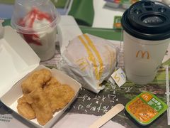 -麦当劳(虹口星荟中心店)