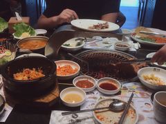 -本家韩国烤肉(财富大厦店)