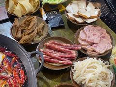 -黄潇洒老火锅(九眼桥宏济巷店)