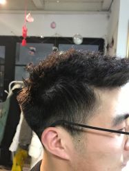 -起点潮色造型