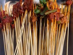 -李记称盘牛杂串串(广厦店)
