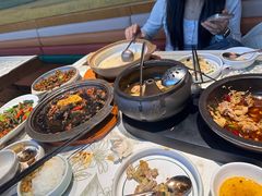 -云海肴·汽锅鸡·云南菜(天山百盛优客店)