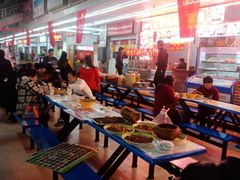 -祥云美食城(南强步行街店)
