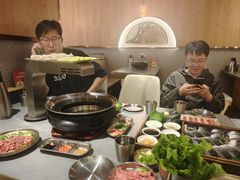 -围炉肉舍•炭烤活鳗•丹东海鲜烤肉(步行街店)