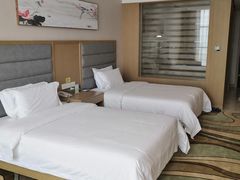 -兴芮温泉度假区