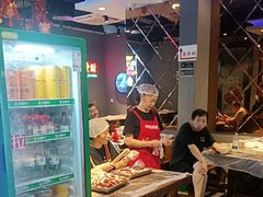 -老街烧烤大排档·地道湖北菜·龙虾馆(汉口火车站店)